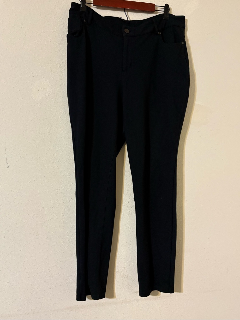 Slim High-Rise Women's Black Skinny Jeans